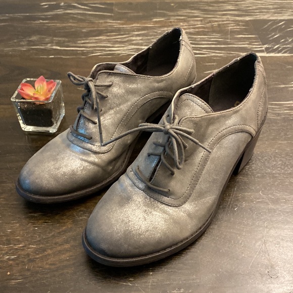 BC| Born In California Silver Metallic Heel Loafers women’s 10 - Picture 3 of 9